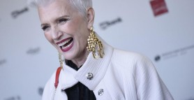 FOTO // Cu ce se ocupă și cum arată Maye Musk, mama lui Elon Musk